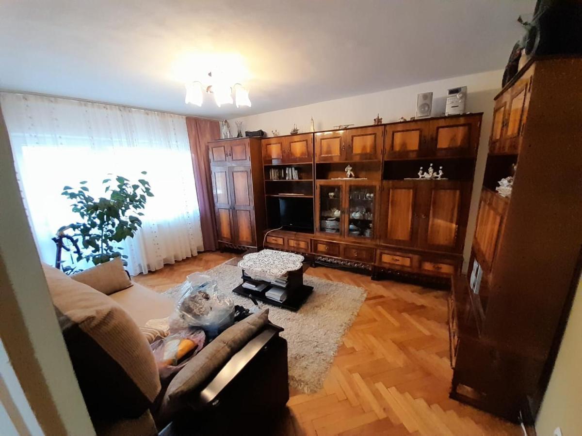 Apartament Straja - Lupeni  Zewnętrze zdjęcie